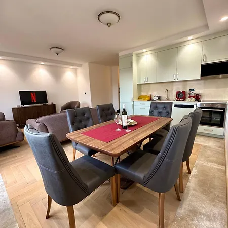 Apartment Athos Luxury - Luxury And Comfort In The Center Of Zvezdara