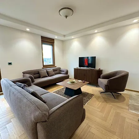 Athos Luxury - Luxury And Comfort In The Center Of Zvezdara * Belgrade
